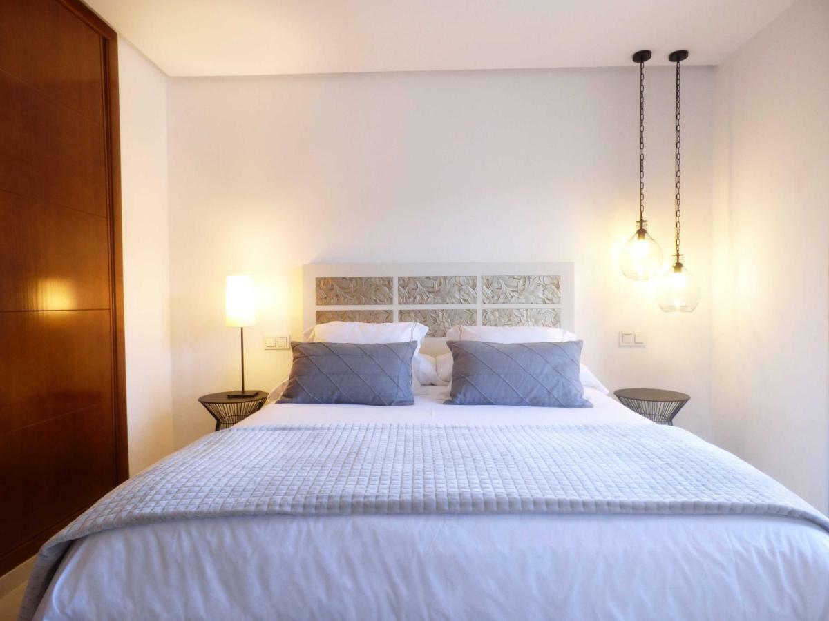 Polo Apartments - เบนาบีส ภายนอก รูปภาพ